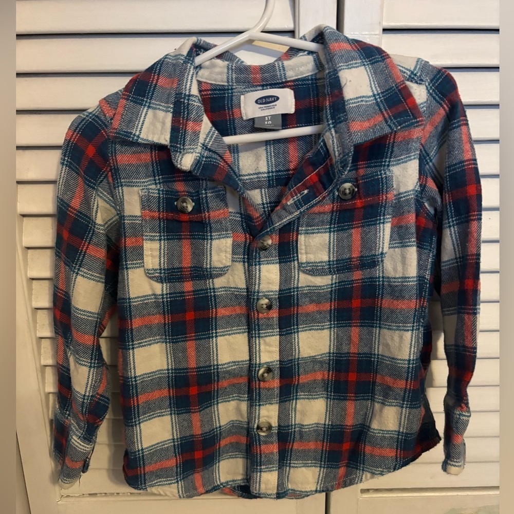Old Navy Checkered Shirt in Red and Blue